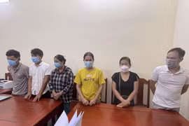 Bắt nhóm đối tượng chiếm đoạt 5 tỷ đồng bằng hình thức làm hồ sơ mua hàng trả góp