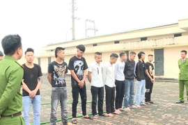 Gần 20 thanh niên 'hỗn chiến' trong đêm, 1 người thương tích nặng