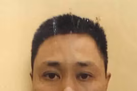 Dùng dao đâm trọng thương người khác vì hỏi đường không được