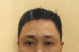 Dùng dao đâm trọng thương người khác vì hỏi đường không được