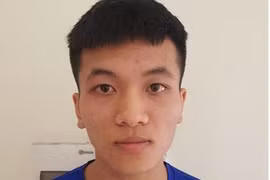 Bắt đối tượng cướp giật điện thoại lúc nửa đêm