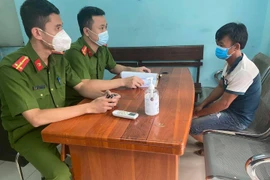 "Cắt" rừng bắt đối tượng truy nã đặc biệt nguy hiểm