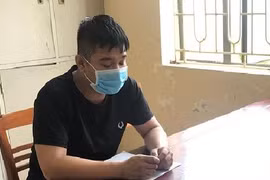 Tài xế ô tô gây tai nạn chết người rồi bỏ chạy