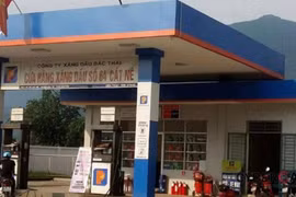 Điều tra vụ chồng cũ sát hại vợ rồi tự thiêu ở cây xăng