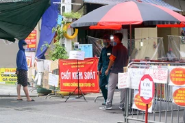 Nam thanh niên "thông chốt" đâm xe bị thương cán bộ tự quản