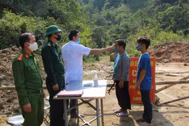 Bắt giữ 2 đối tượng nhập cảnh trái phép từ Lào về Việt Nam 