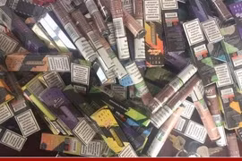 Xử phạt một trường hợp kinh doanh thuốc lá điện tử không rõ nguồn gốc