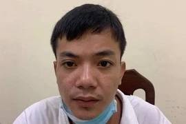 Thấy chiếc xe Honda Air Blade quên rút chìa khóa, dắt đi "gửi" hiệu cầm đồ