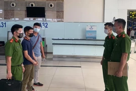 Chém người trước cửa quán bar rồi trốn từ TP Hồ Chí Minh ra Hà Nội