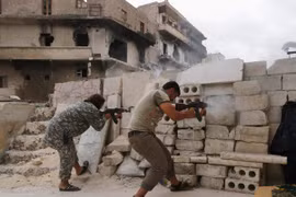 Syria tố Thổ Nhĩ Kì và Ả-Rập Xê-Út cung cấp vũ khí hoá học cho khủng bố