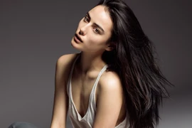 Emily Jeanne - Cô người mẫu lai gốc Việt sáng giá