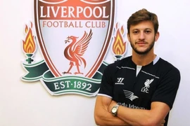 Adam Lallana chính thức “bén duyên” cùng Liverpool