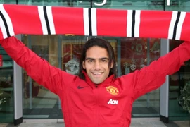 “Mãnh hổ” Falcao sẽ vực dậy đoàn quân rệu rã của Van Gaal như thế nào?