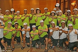 Những chiếc mũ ủng hộ Neymar đã “giết chết” đội tuyển Brazil