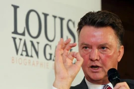 HLV Louis Van Gaal : Tất cả cầu thủ đều có “đất diễn” với sơ đồ 3-5-2