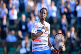 Gael Monfils níu giữ hy vọng cho nước chủ nhà