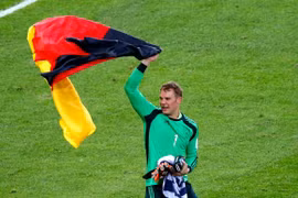 Manuel Neuer: Vô địch World Cup là điều không tưởng