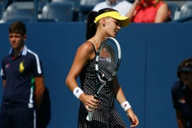 US Open 2014: Radwanska thua sốc, Sharapova "chết" hụt