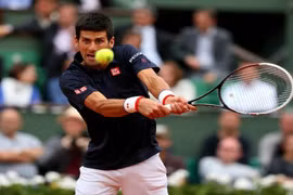 Tứ kết đơn nam Roland Garros : Novak Djokovic chật vật giành vé đi tiếp