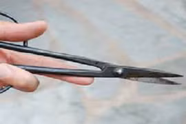 Đâm chết vợ vì nghi ngoại tình