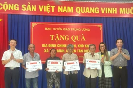 Cùng địa phương xây dựng nhà mới, chăm lo đời sống gia đình chính sách 