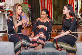 Giữ lửa nghề với nghị lực phi thường