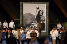Cuba cử hành lễ an táng tro cốt lãnh tụ Fidel Castro