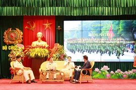 Giao lưu điển hình tiên tiến lực lượng Cảnh sát 113 - Cảnh sát trật tự 