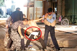 Cảnh sát Iraq bắt sống phiến binh nhí mang đai bom tự sát 