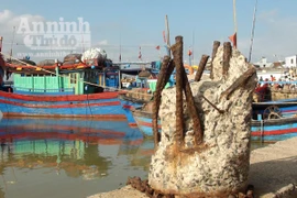 Phú Yên: Cảng cá xuống cấp nghiêm trọng, cửa biển bị bồi lấp nặng