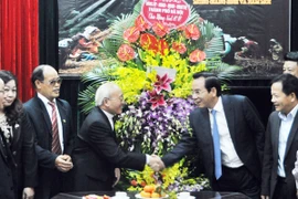 Chúc mừng Ủy ban Đoàn kết Công giáo TP Hà Nội nhân dịp Giáng sinh