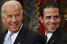 Con trai Phó Tổng thống Mỹ bị đuổi khỏi hải quân