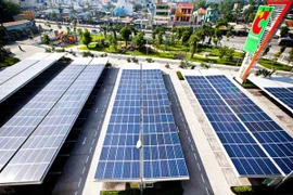 Big C tiết kiệm 20% điện năng tiêu thụ, hưởng ứng “Giờ trái đất“