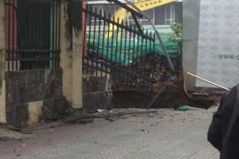 Sụt lún nghêm trọng giữa trung tâm TP.HCM