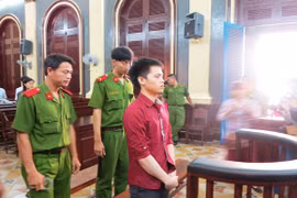 Y án tử hình kẻ giết người yêu chỉ vì một tin nhắn