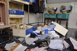 Trộm “viếng thăm” khi cả nhà đi chơi cuối tuần 