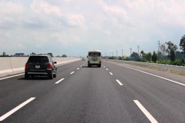 Trình Quốc hội đề án cao tốc Bắc - Nam tổng vốn 229.829 tỷ đồng vào tháng 5-2017