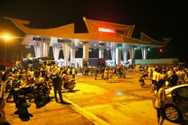 Tự ý "đóng cầu" Hạc Trì, nhà đầu tư sẽ bị xử lý 