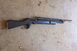 Mâu thuẫn, người chồng dùng súng bắn vợ tử vong