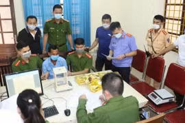 Thuê ô tô chở 5kg ma túy đi bán thì bị bắt