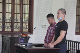 Mua ma túy về bán lẻ, hai thanh niên trả giá