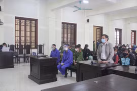 Xét xử 2 giám đốc trong vụ rơi vận thăng khi thi công công trình trụ sở Sở Tài chính 