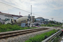 Va chạm với xe bồn, hai người phụ nữ tử vong thương tâm