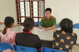 Bị dụ dỗ, 3 phụ nữ mang thai vượt biên sang Trung Quốc chờ sinh rồi bán con