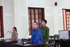 Nam thanh niên dùng kéo tấn công người trong họ tử vong