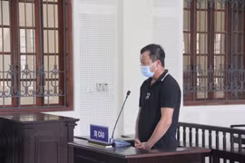 Giả công an lừa tiền chạy án, người đàn ông trả giá
