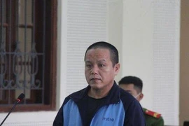 Bị bắt giữ khi bán ma tuý trên đỉnh đồi