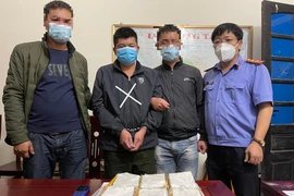 Người đàn ông mang 6 bánh heroin ra Hà Nội tiêu thụ thì bị bắt