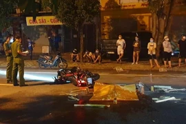 Truy tìm lái xe ô tô cán người tử vong rồi bỏ trốn