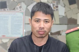 Khởi tố đối tượng chặn ôtô thương lái thu tiền bảo kê